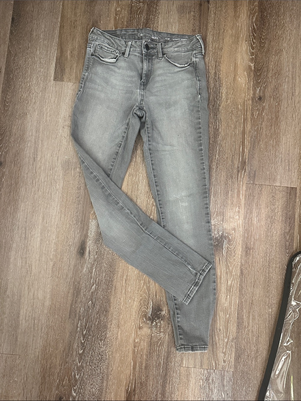 Calvin Klein Jeans Women's Grey Skinny Stretch Jeans